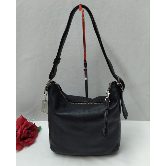 Coach Handbags - Coach Black Leather Zipper Closure Crossbody Shoulder Bag - Vintage